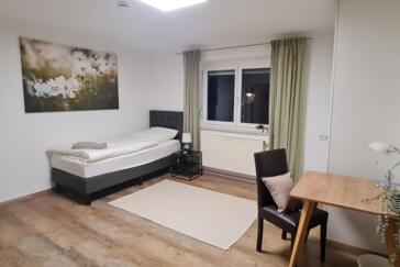 Monteurzimmer in Genderkingen - Haus Flora 