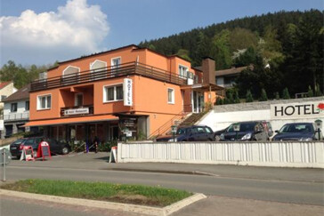 Monteurzimmer in Bad Karlshafen - Hotel und Restaurant Zur Rose