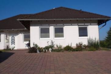 Monteurzimmer in Diemelsee-Adorf - Ferienwohnung Schöne Aussicht***ausreichend ausgestattet - Grundversorgung direkt im Ort - 05633 99 17 97