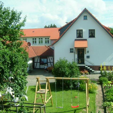 Monteurzimmer in Ehrenberg (Rhön)-Wüstensachsen - Ferienwohnung Ursula