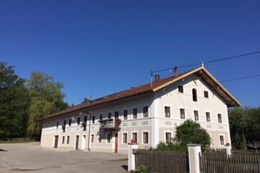 Monteurzimmer in Forstern - Gästehof Huber FeWos und Apartments - Neu renoviert!