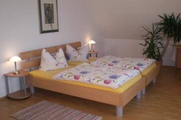 Monteurzimmer in Kolitzheim-Stammheim - **** Ferienwohnung und Gäste- / Monteurzimmer Ziegler