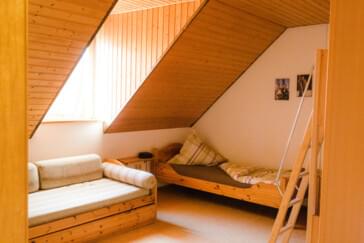 Monteurzimmer in Sulzfeld, Grabfeld - Ferienwohnung Lindleshof