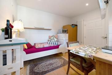 Monteurzimmer in Maring-Noviand - Studio Wingertsstube - Kochbereich + Mikrowelle, großer Parkplatz, 1 Person