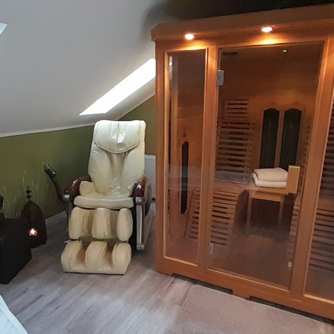 Monteurzimmer in Holzminden - Ferienwohnung Solling-Lounge