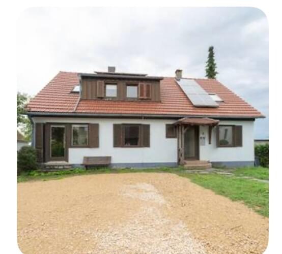 Das Haus mit 2 Parkplätze