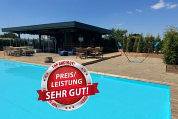 Pool mit Dachterrasse 