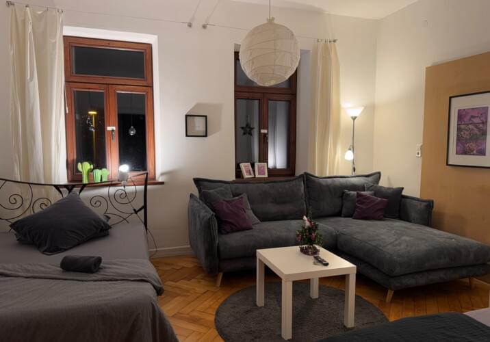 Eines der 2-Bett-Zimmer 