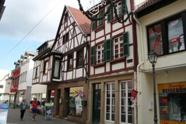 Monteurzimmer in Alzey - Ferienwohnung im Herzen von Alzey