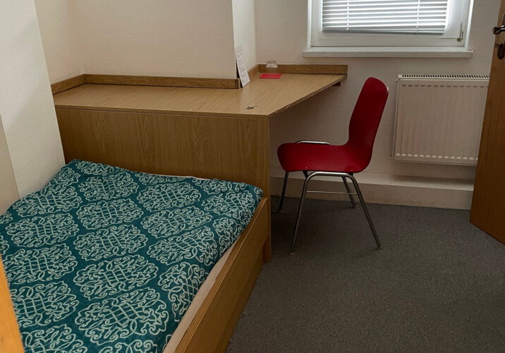 Einzelzimmer mit bad