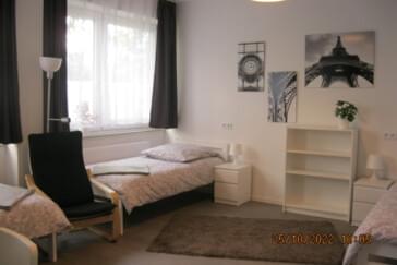 Wohnungen/Zimmer versch. Größe