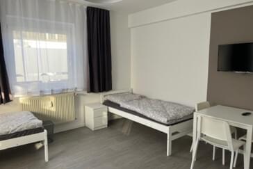 Wohnungen/Zimmer versch. Größe