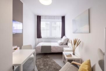 Wohnungen/Zimmer versch. Größe