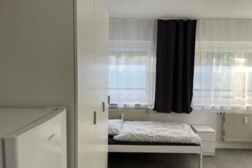 Wohnungen/zimmer versch. Größe