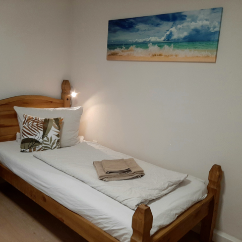 Monteurzimmer in Üttingen - Fiore Gästezimmer - Üttingen