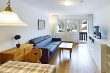 Monteurzimmer in Oberaudorf - Fereinwohnung mit Bergblick, Pool und Sauna