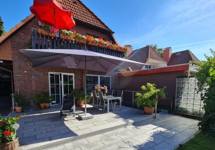 Sonniger Südterrasse