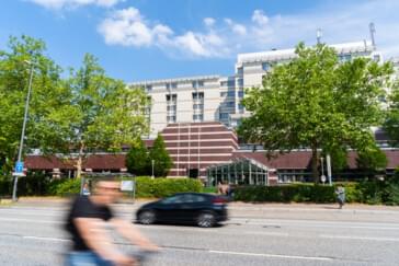 Monteurzimmer in Hamburg - Bettenburg Hotel & Hostel nahe S-Bahn Nettelnburg – Zimmer & Apartments, Restaurant optional!