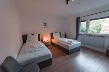 70469 Stuttgart - Business Apartment