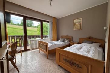 Monteurzimmer in Bad Soden-Salmünster - Simplex Stays Hotel Lauer 