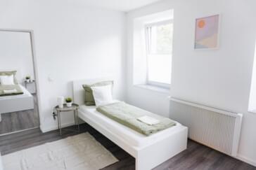Monteurzimmer in Tirschenreuth - Studio Apartment in der Stadt