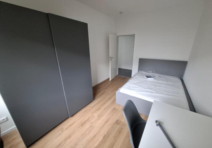  Schlafzimmer 1, Bett 140x200