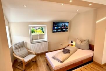 Doppel/- Einzelzimmer mit TV