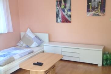 Monteurzimmer in Remshalden - Zimmer in Remshalden 1-6 Personen