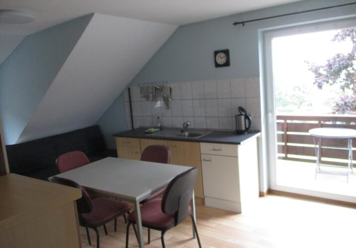 Ahrtal Küche mit Balkon