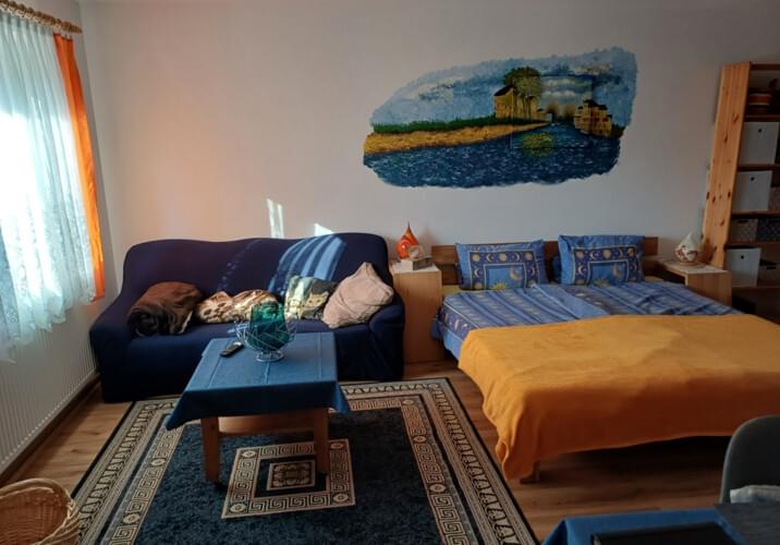 Schlaf- und Wohnbereich