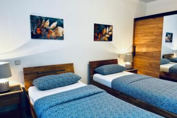 Schlafzimmer mit Einzelbetten