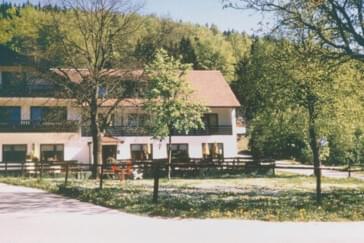 Monteurzimmer in Riedenburg - Landgasthof-Pension-Campingplatz  Kastlhof