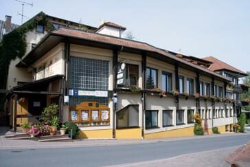 Monteurzimmer in Buchen (Odenwald) - Hotel Gasthof zur Schmiede