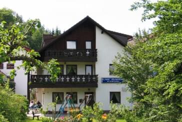 Monteurzimmer in Hohenberg an der Eger - Landhotel Cafe - Pension Egerstau
