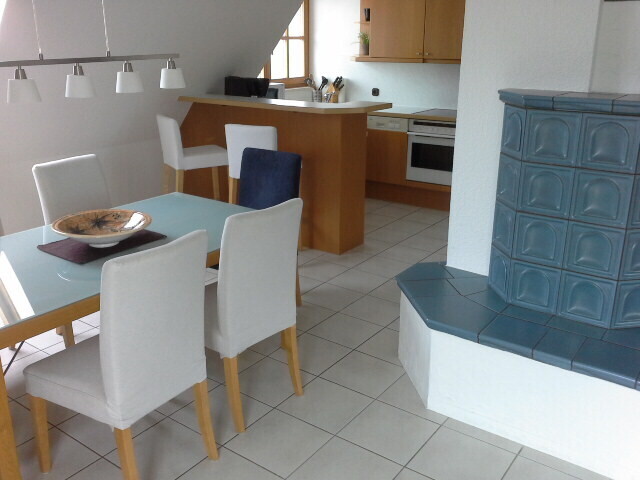 offene Küche und Esszimmer