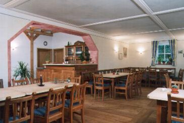 Monteurzimmer in Seinsheim - Weingut Kernwein - seit 1767 Weinstube - Gästezimmer Ferienwohnung