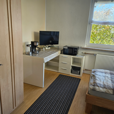 Monteurzimmer in Frankfurt Oder - Zweibettzimmer mit Bad EG Jens Mührer