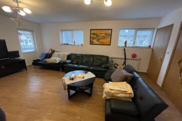 Monteurzimmer in Regenstauf - Ganzes Haus für Monteure – kurz & langfristig nahe Regensburg