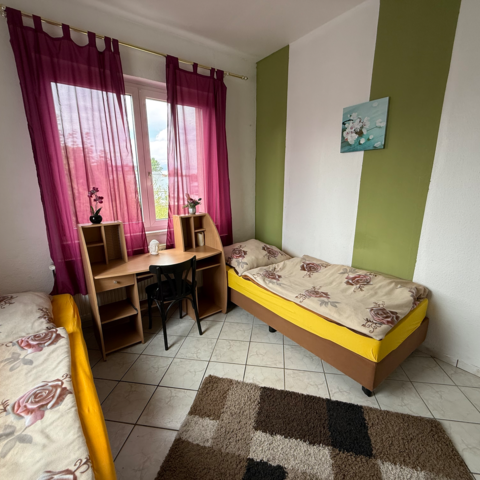 Monteurzimmer in Nordhausen - Zoohaus Zimmervermietung B4