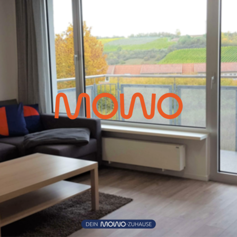 Wohnzimmer mit Balkon