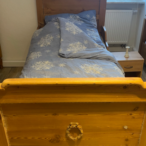 Pension in Weiden - 2 Monteurwohnungen für ges. 16 Personen, zentrale Lage!