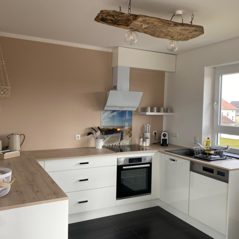 Monteurzimmer in Gensingen - Monteurwohnung Kilz Gensingen 3 Schlafzimmer (2 Einzel-, 2 Doppelbetten), Wohnzimmer, Küche, Parkplatz, WLAN