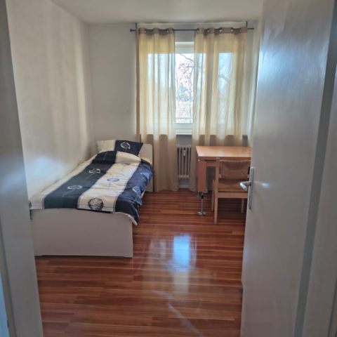 Zimmer  1-2 Personen