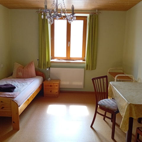 Monteurzimmer in Roding - WG Wohnung