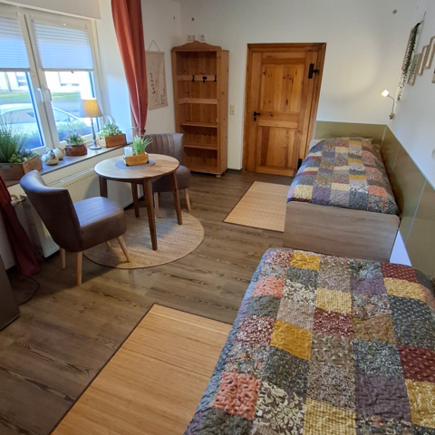 Monteurzimmer in Sülzetal  - Bunte Bördestube Monteurs-Teamapartment Osterweddingen