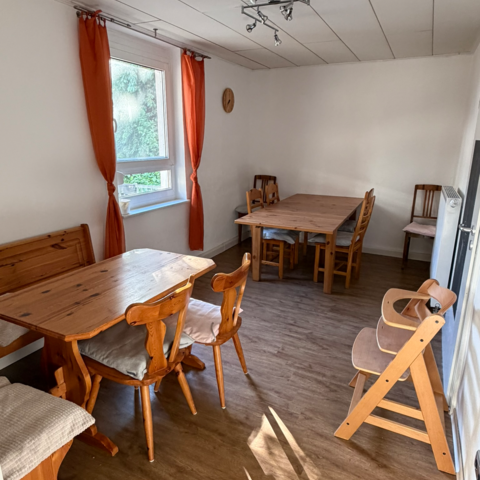 Monteurzimmer in Meißenheim - Großes Haus -135qm-4 Schlafz./6 Betten-gr. Küche/Ess./Terr.
