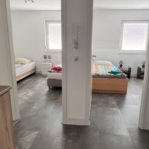 Monteurzimmer in Hünstetten-Görsroth - Ferienwohnung - Monteurwohnung bis 7 Personen - 3 Zimmer - TOP