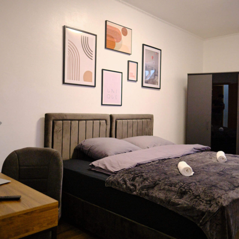 Pension in Essen - PrimeTimeSuites – Monteurwohnungen & Apartments in Essen