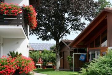 Monteurzimmer in Ullstadt - Sugenheim - Ferienpension Marion