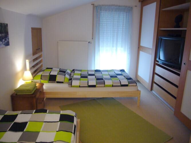 2-Bett-Zimmer